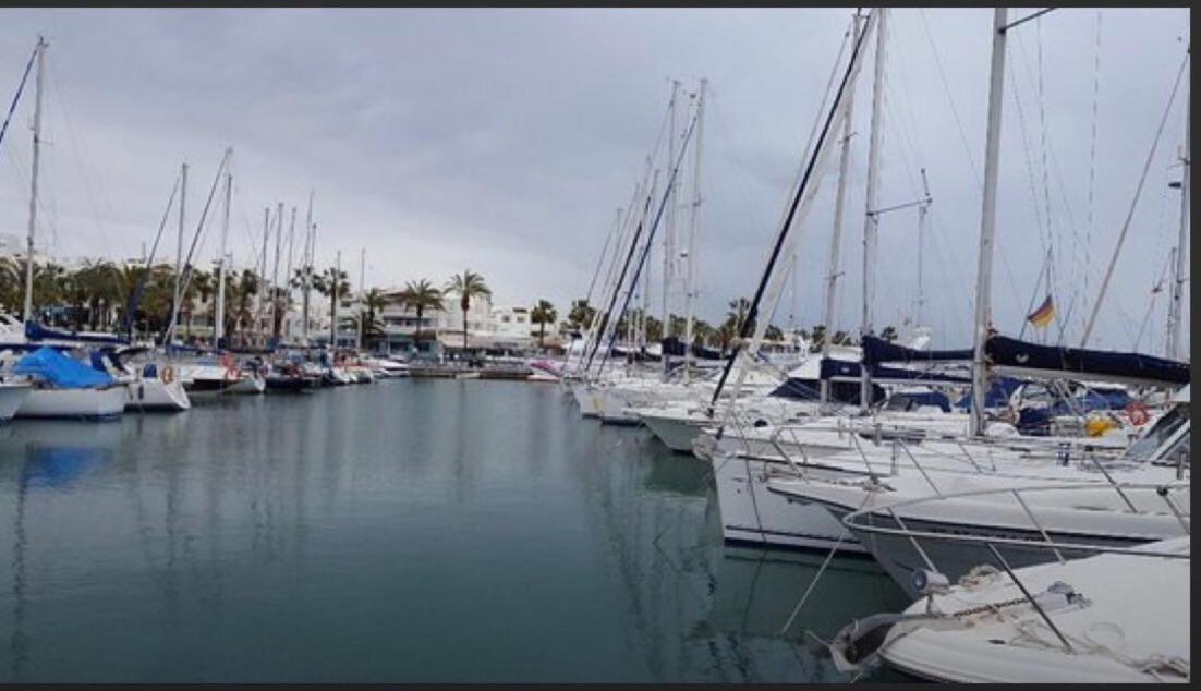 Lejlighed Con Vista Al Mar